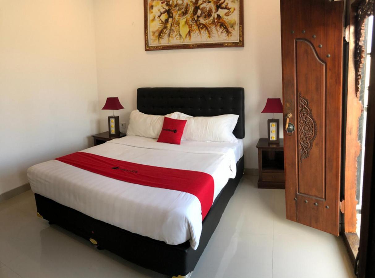 Reddoorz Plus Near Dreamland Beach Jimbaran Exterior foto