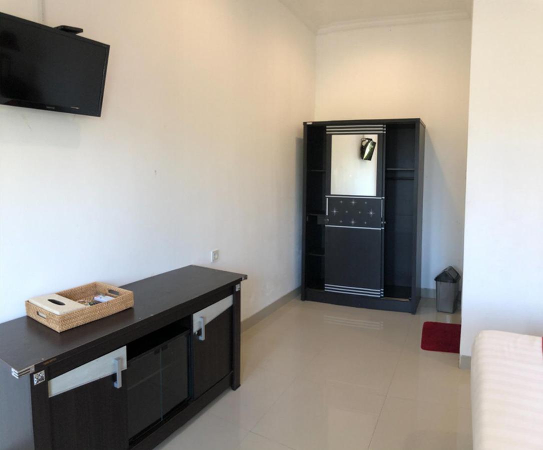 Reddoorz Plus Near Dreamland Beach Jimbaran Exterior foto