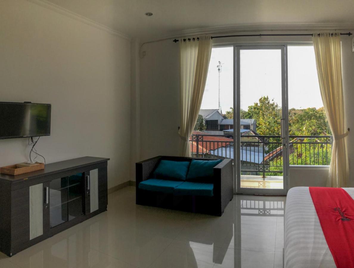 Reddoorz Plus Near Dreamland Beach Jimbaran Exterior foto