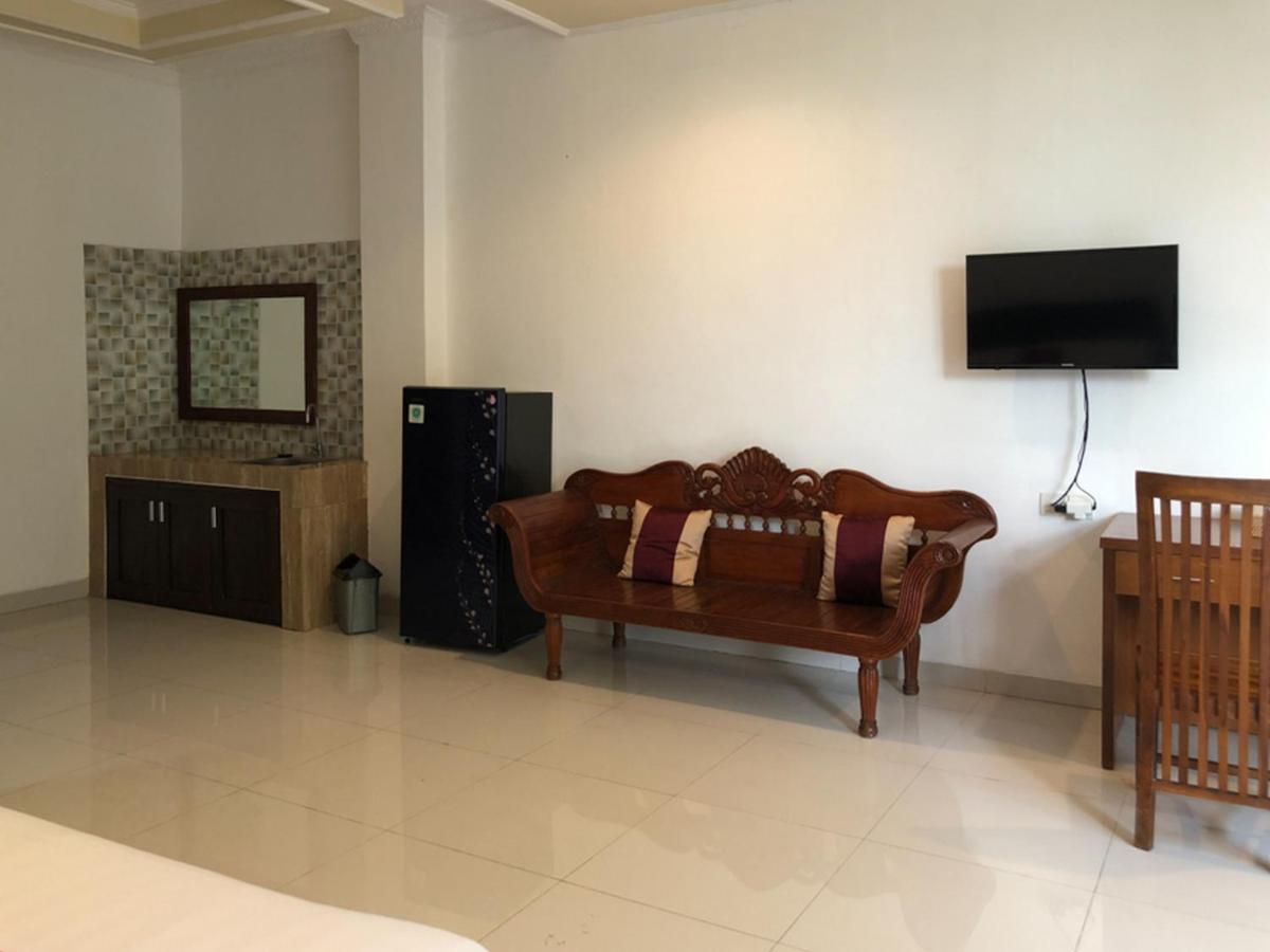 Reddoorz Plus Near Dreamland Beach Jimbaran Exterior foto