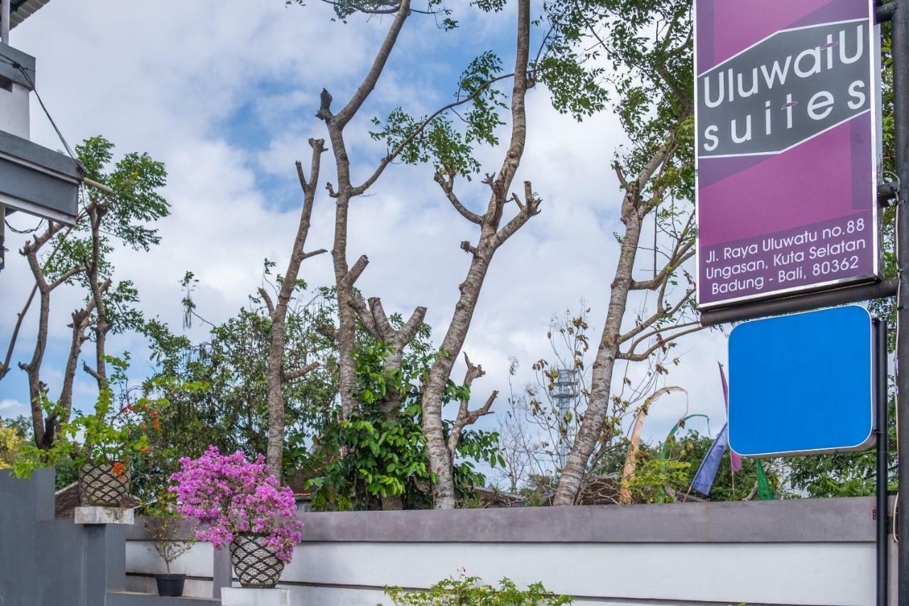 Reddoorz Plus Near Dreamland Beach Jimbaran Exterior foto